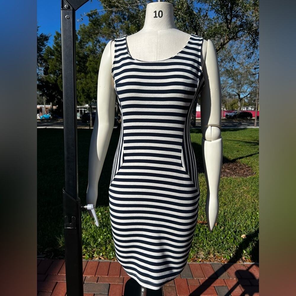 Vintage Elsey Navy Blue White striped Sleeveless Dress Women’s Size Large